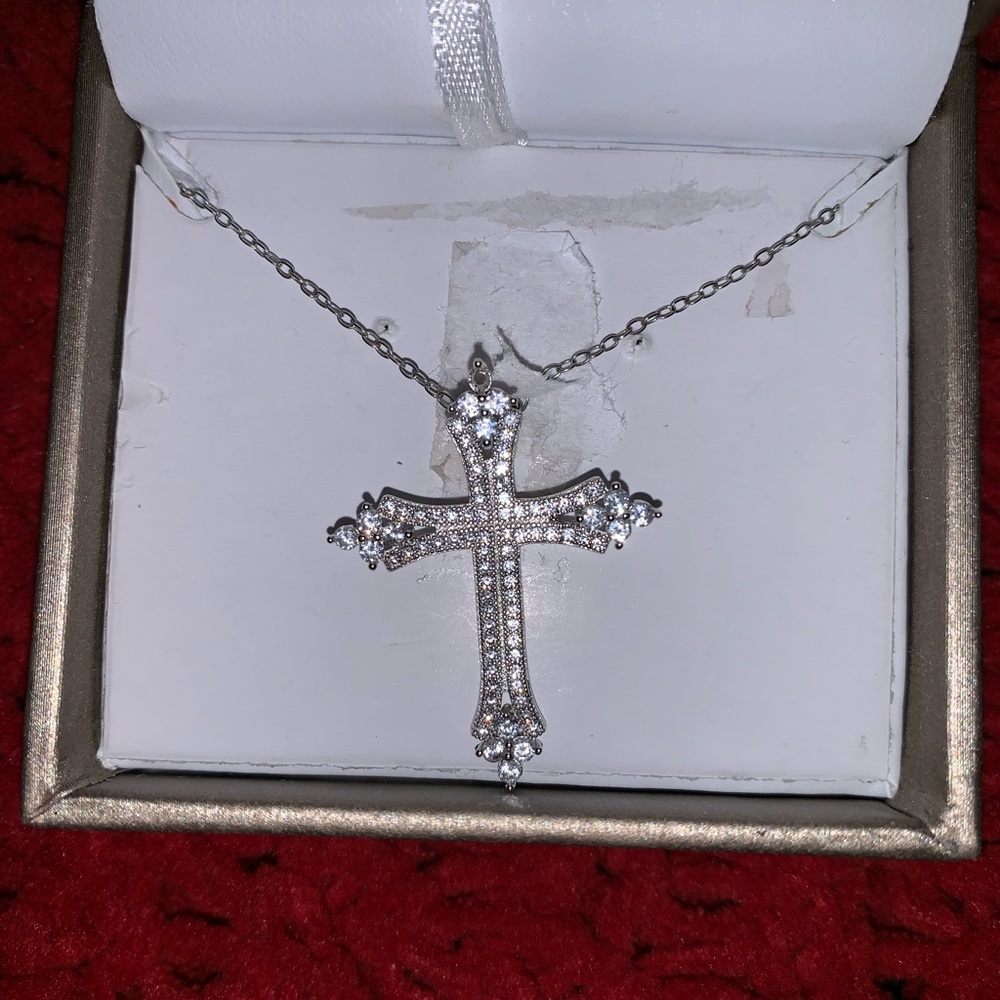Sterling silver cross necklace